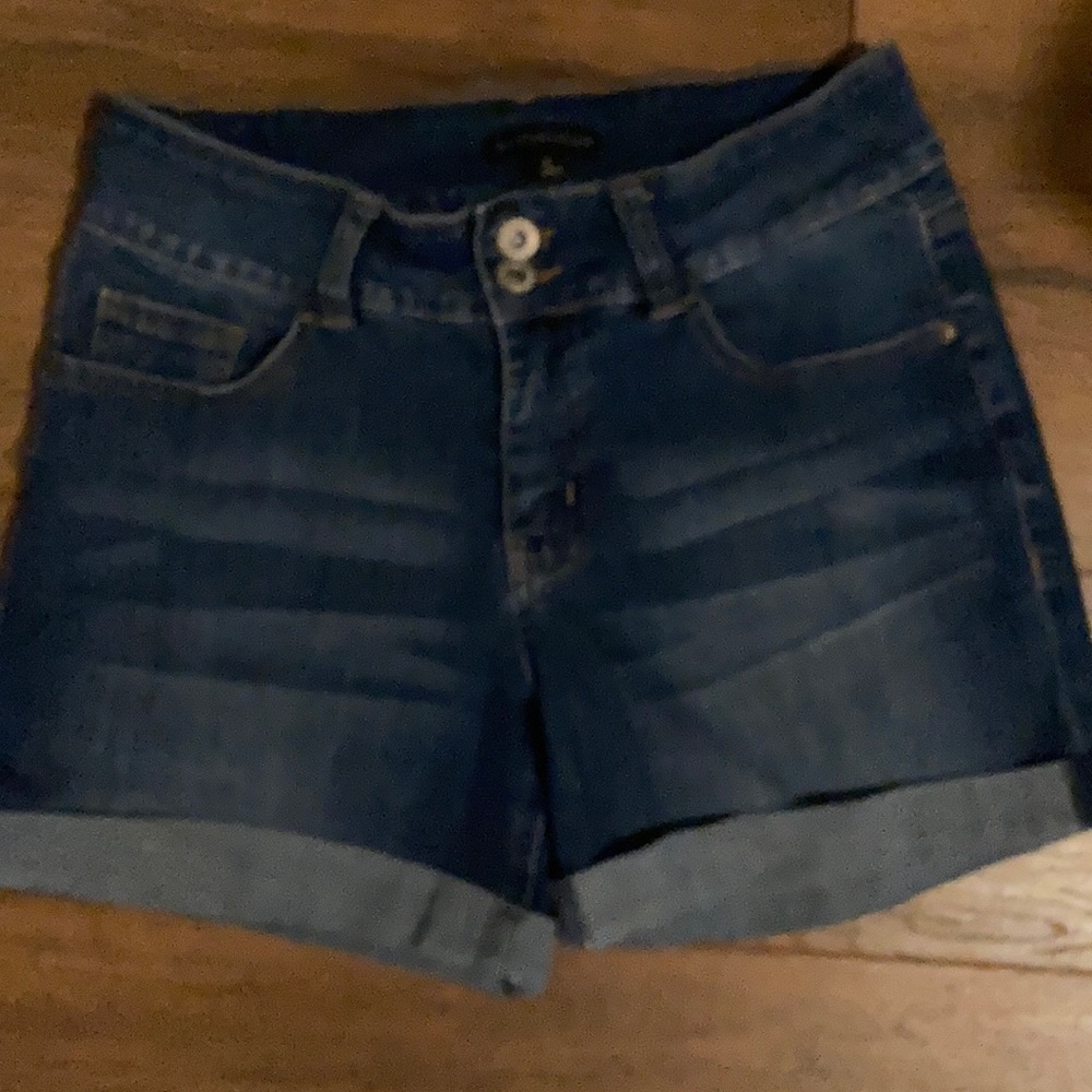 Ladies jean shorts